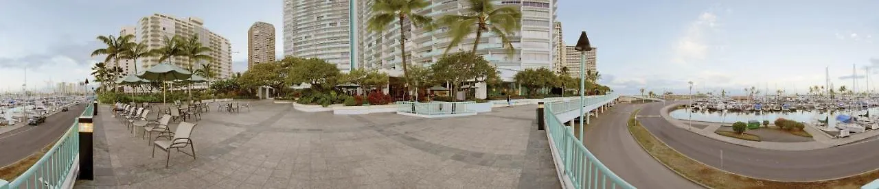 Waikiki Marina Resort At The Ilikai Honolulu
