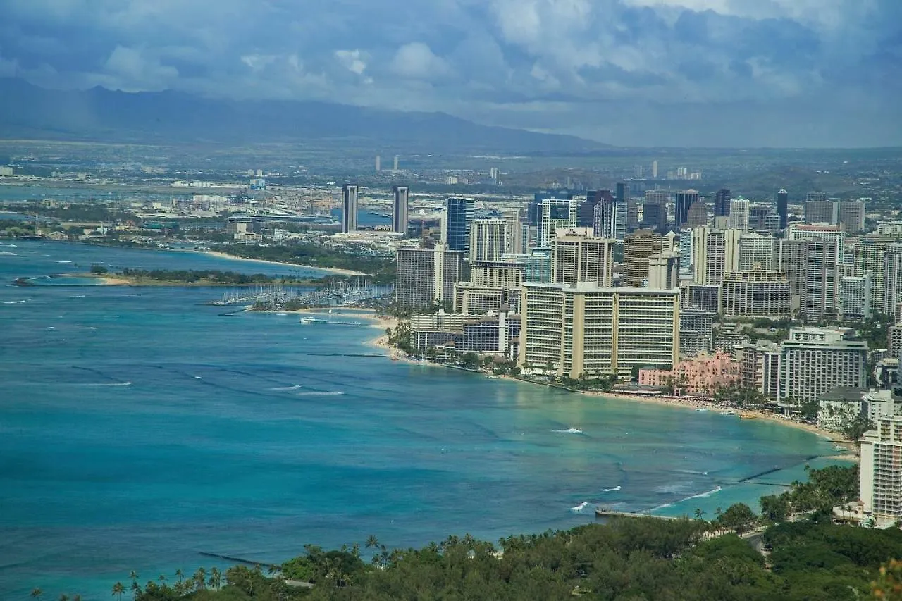 Waikiki Marina Resort At The Ilikai Honolulu