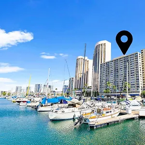 Waikiki Ilikai Marina Apartment