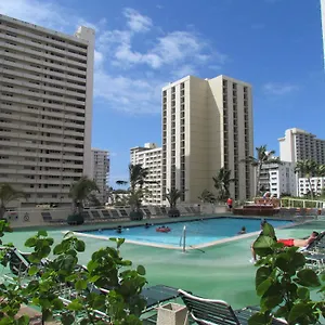 Apartahotel Aston At The Waikiki Banyan
