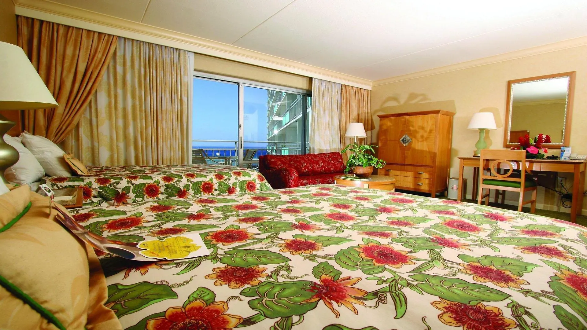 Waikiki Marina Resort At The Ilikai Honolulu